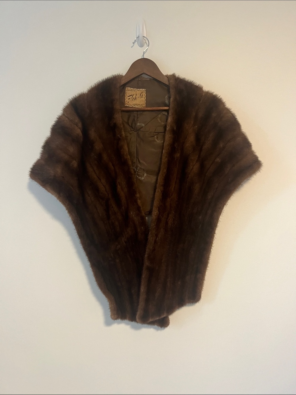 Vintage Brown Mink Stole - Timeless Elegance